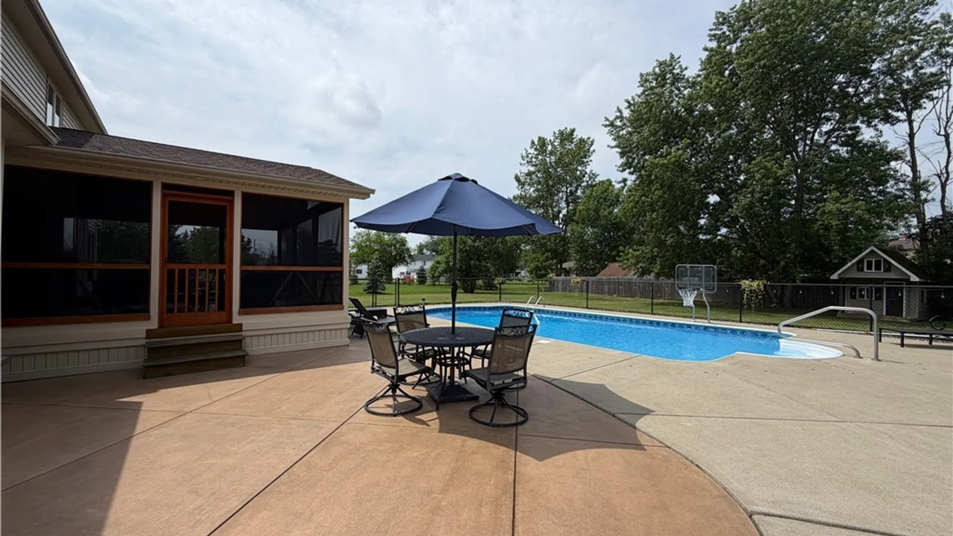 Property at 6110 Meadow Lakes Drive, Clarence, NY 14051 30