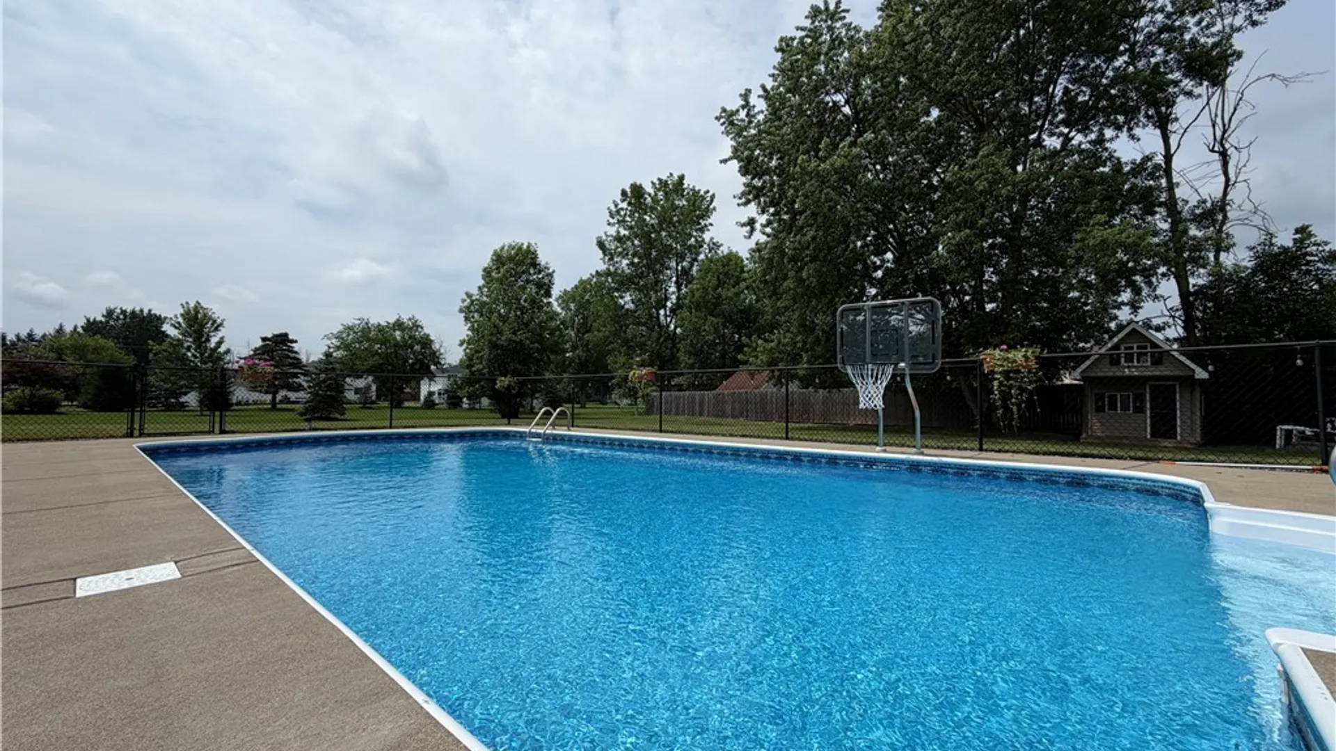 Property at 6110 Meadow Lakes Drive, Clarence, NY 14051 31