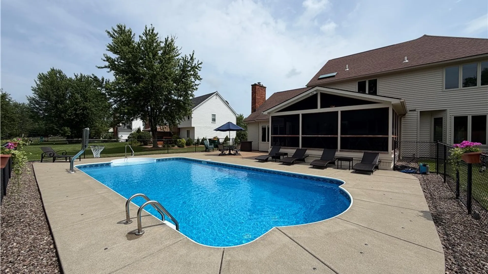 Property at 6110 Meadow Lakes Drive, Clarence, NY 14051 33