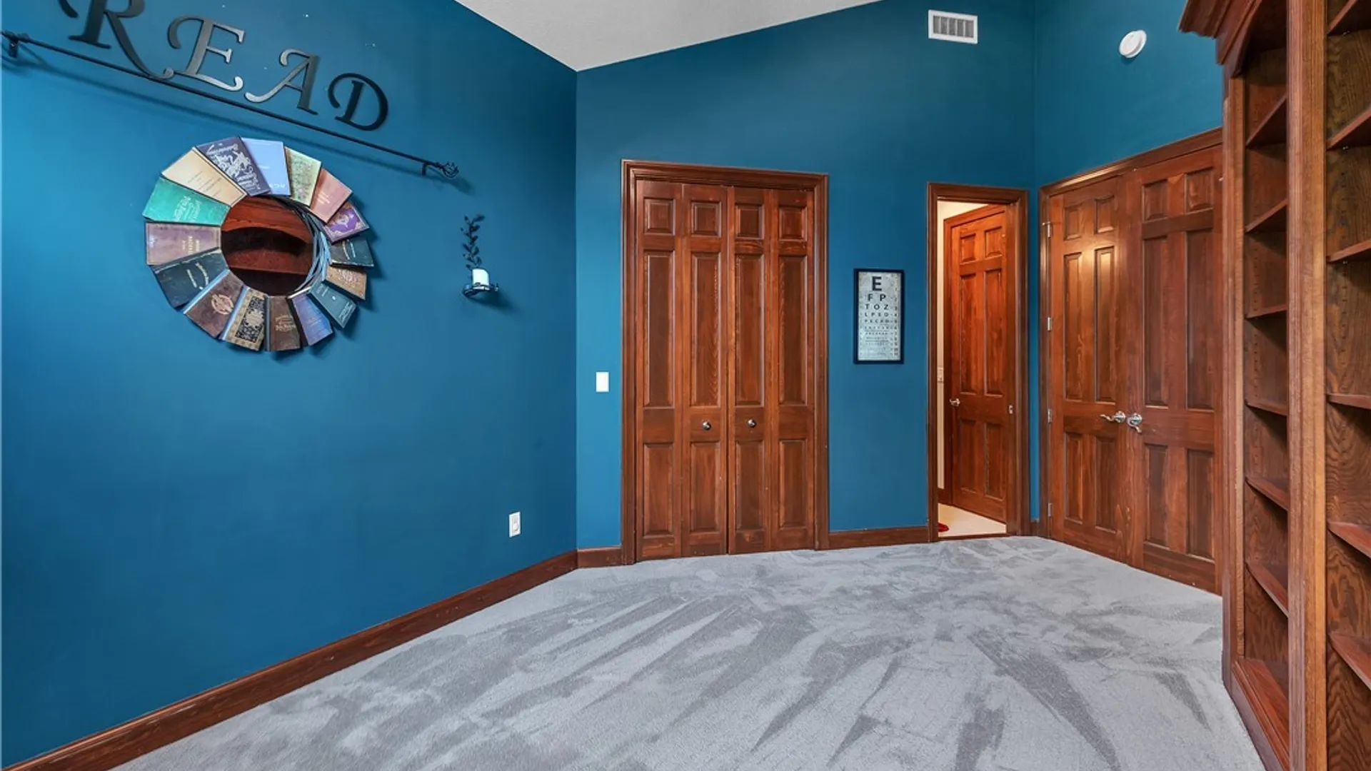 Property at 5460 Pinecrest Drive, Niagara, NY 14094 36