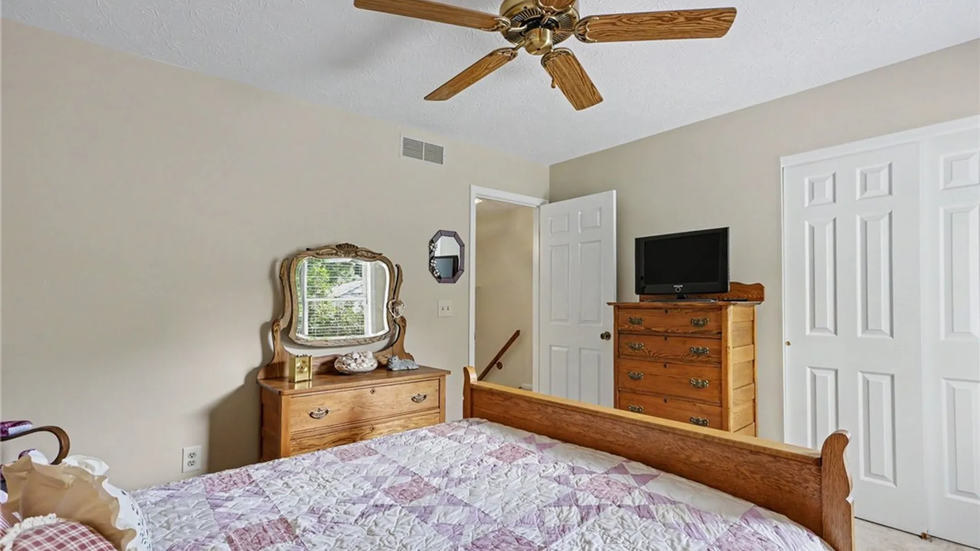 Property at 495 Granger Cir, Webster, NY 14580 18