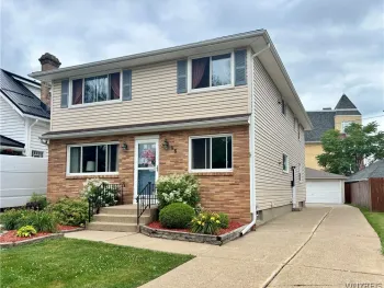 Property at 98 Delaware Rd, Tonawanda, NY 14217