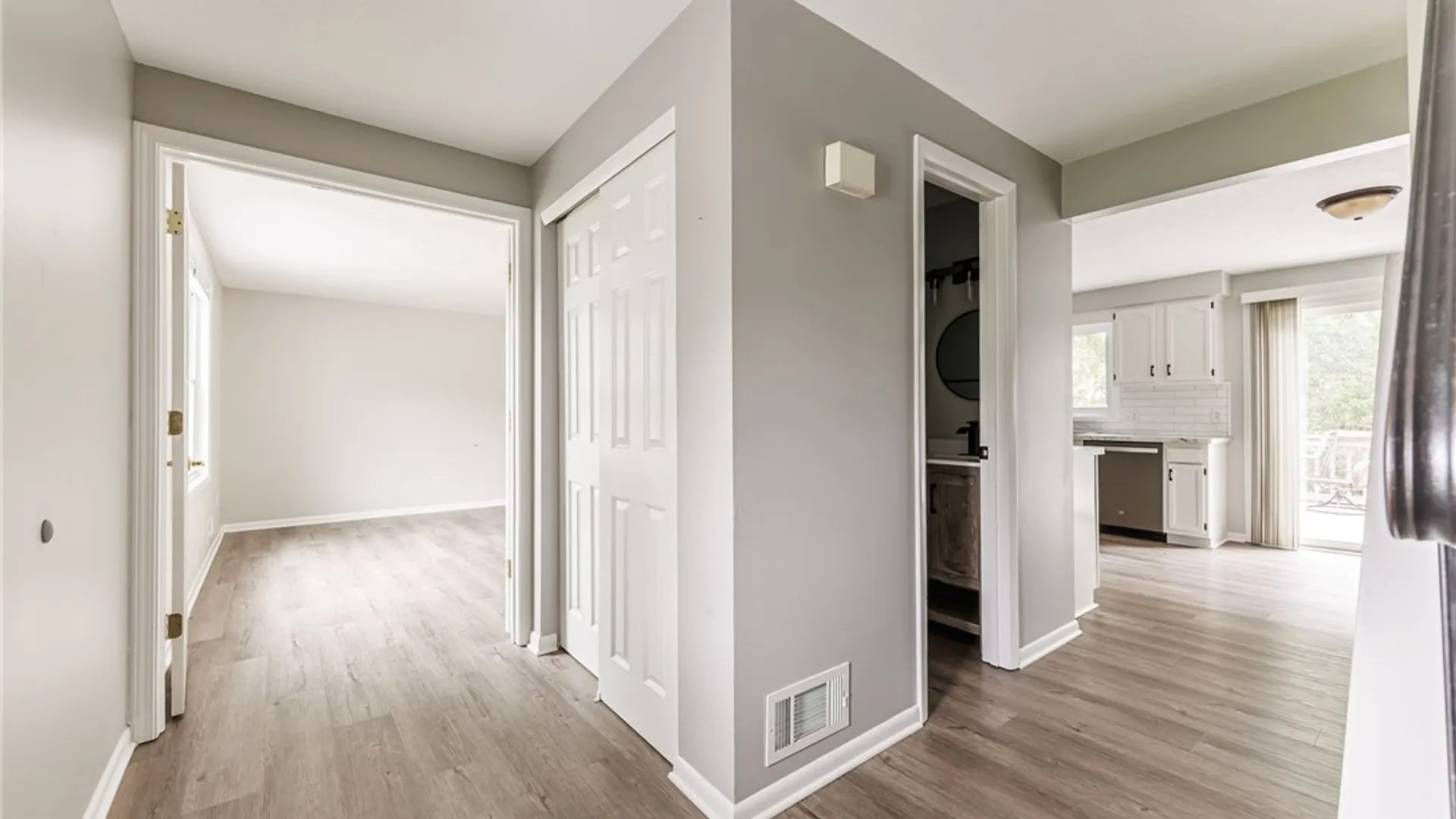 Property at 109 Jackrist Circle, Gates, NY 14606 7