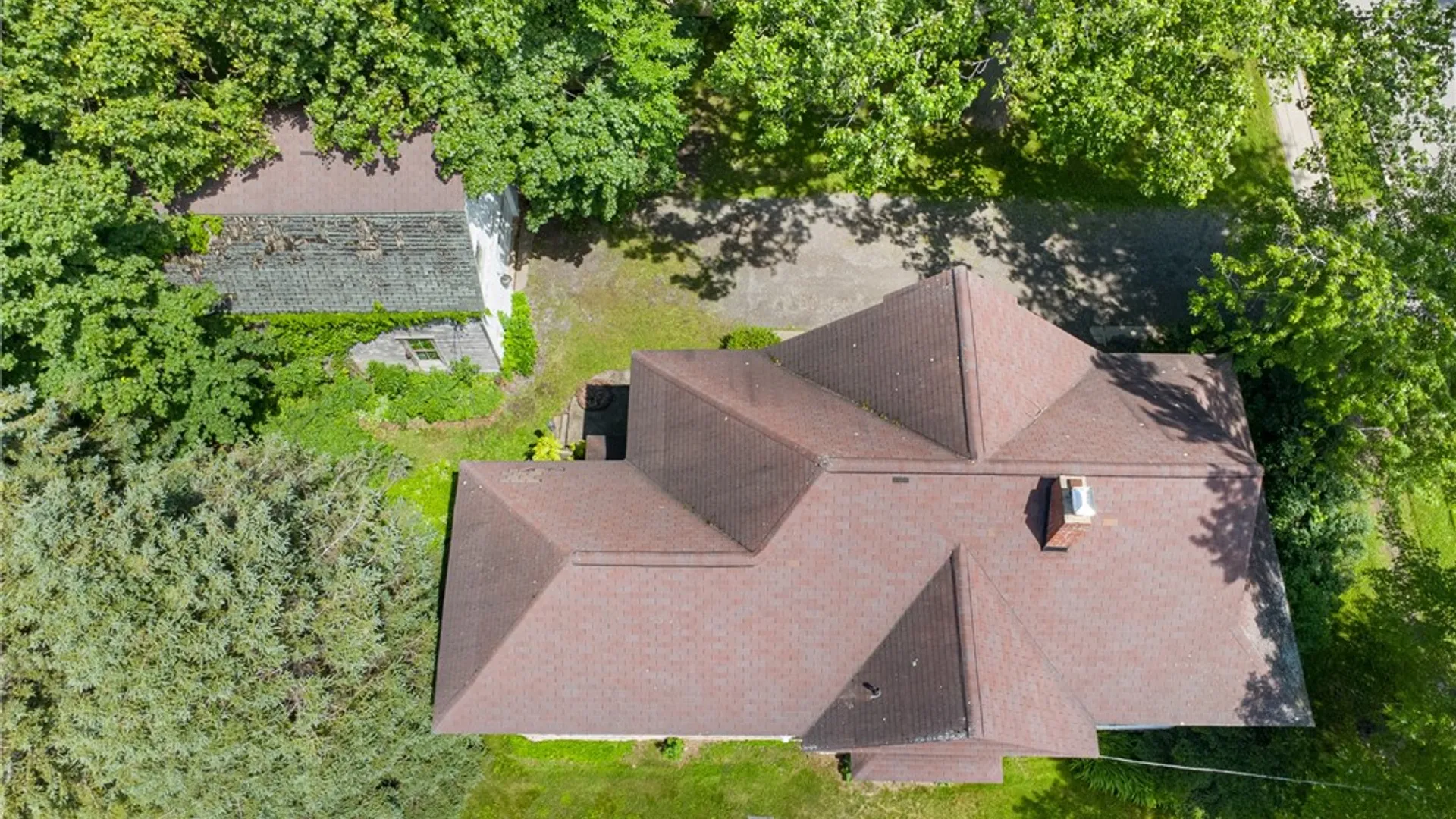 Property at 4007 Ridge Road, Williamson, NY 14589 2