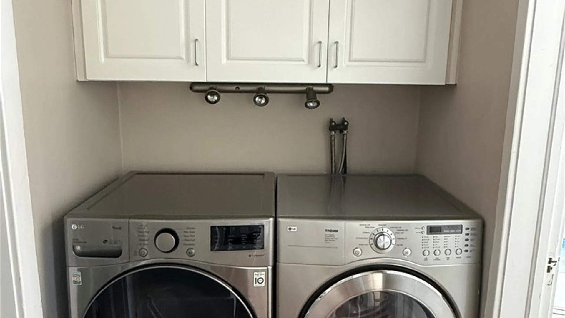 Property at 4 Lynacres Boulevard, DeWitt, NY 13066 18
