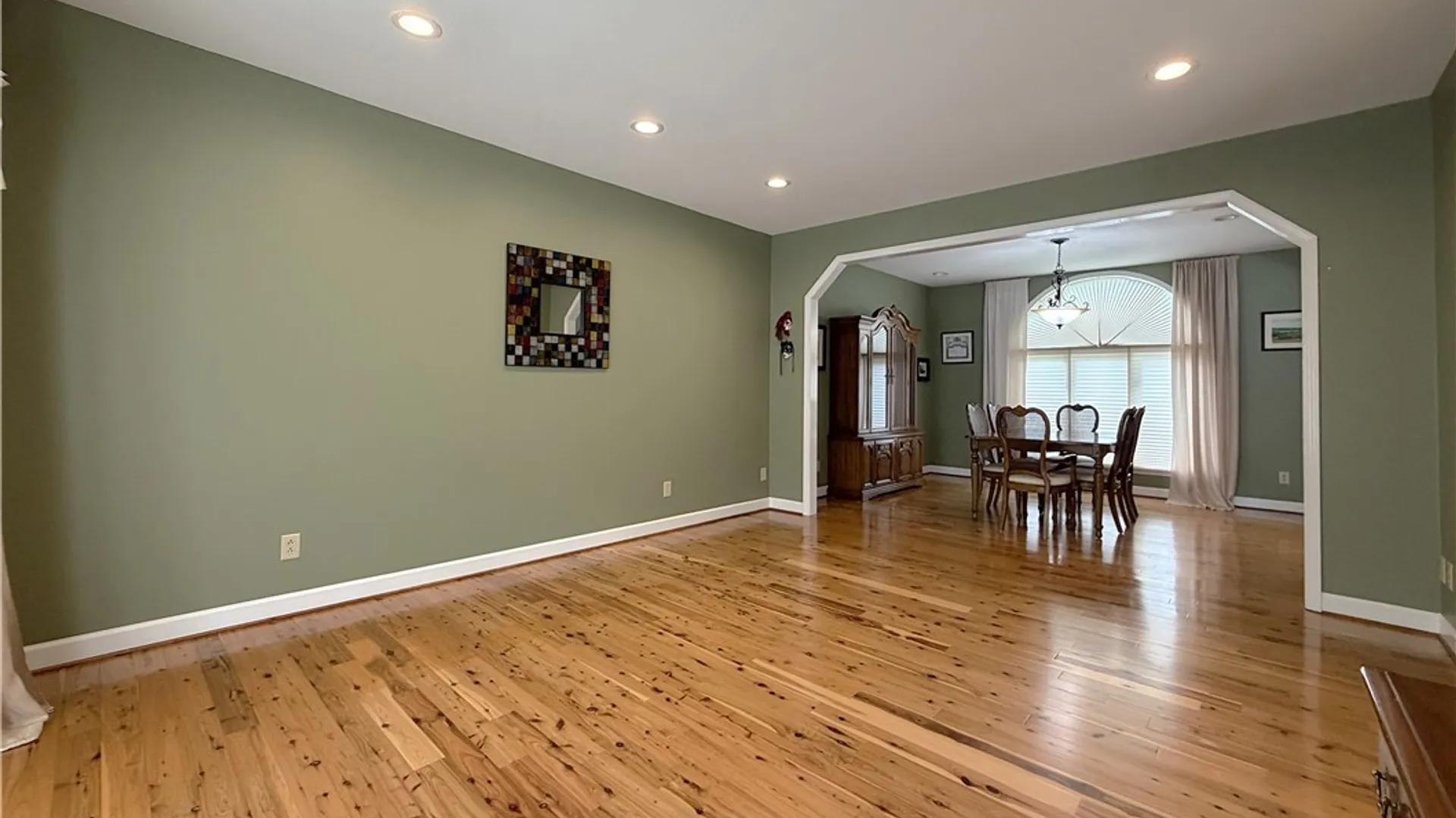 Property at 216 Quail Hollow Lane, Amherst, NY 14051 15