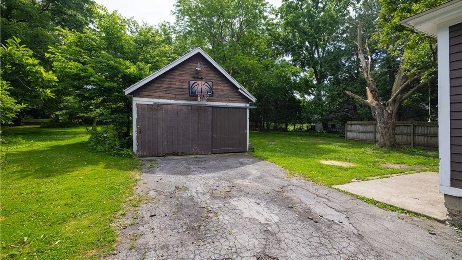 Property at 160 North Avenue, Avon, NY 14414 30
