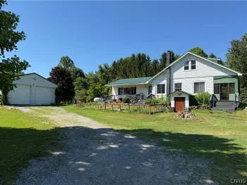 Property at 189 County Route 10, Schroeppel, NY 13132