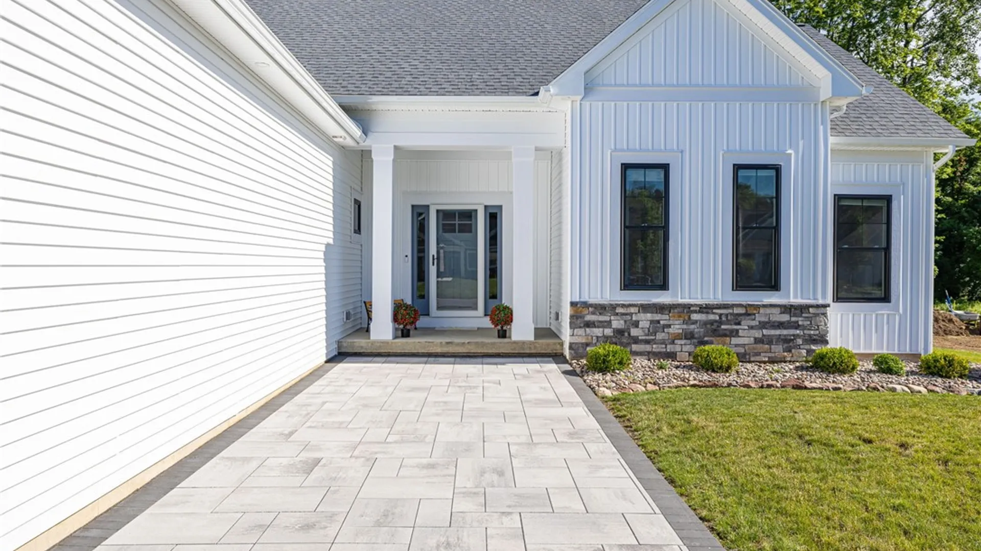 Property at 1306 Tall Birch Trail, Webster, NY 14580 7