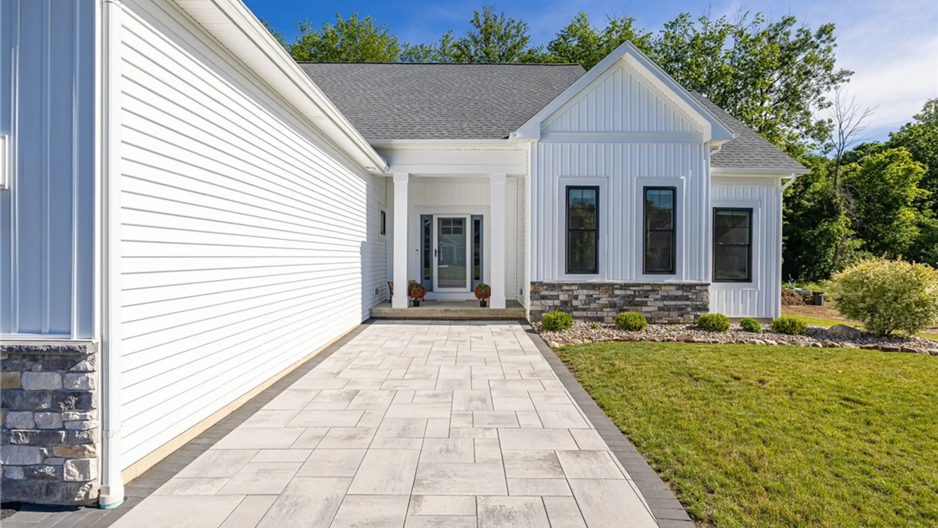 Property at 1306 Tall Birch Trail, Webster, NY 14580 8