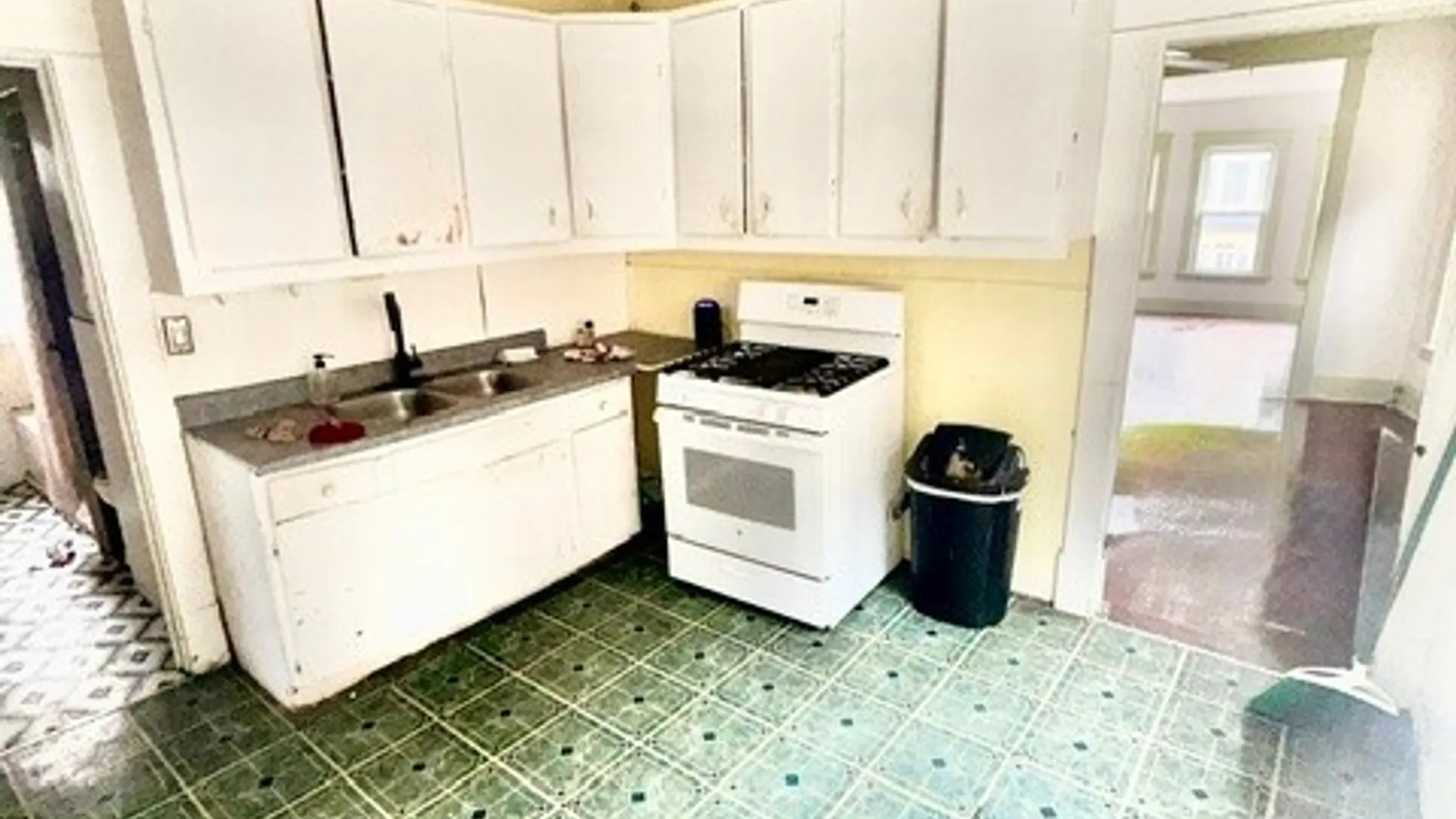 Property at 25 Dismonda Street, Buffalo, NY 14210 12