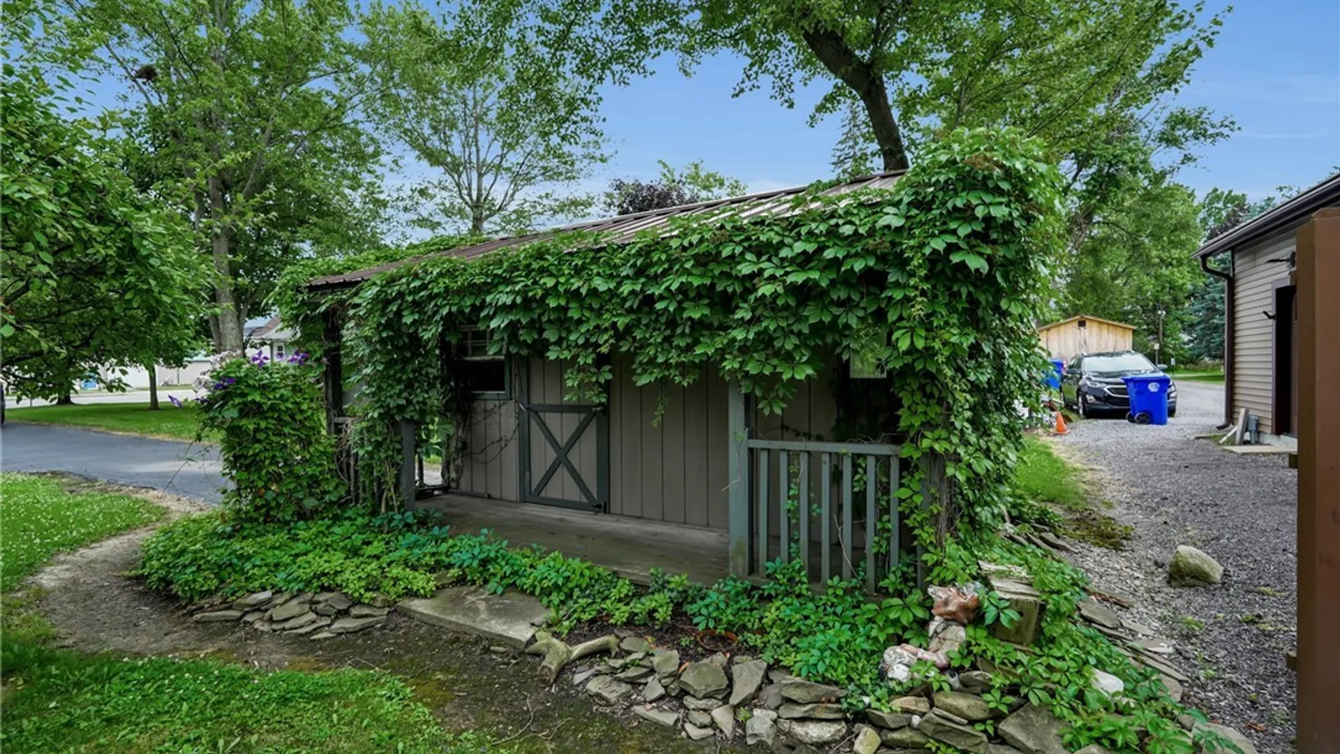 Property at 1904 Union Road, West Seneca, NY 14224 7