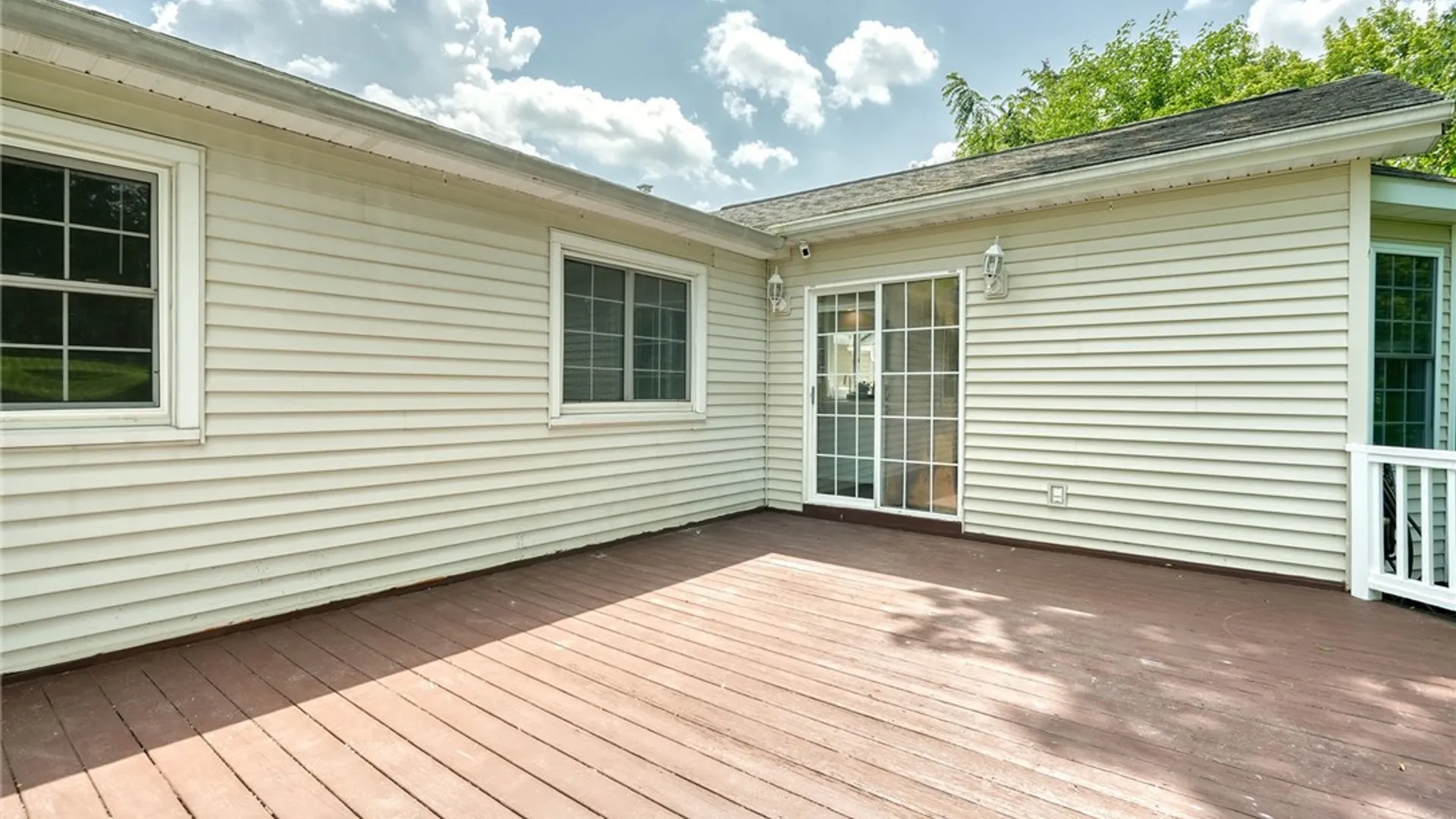 Property at 83 Garden Drive, Irondequoit, NY 14609 40