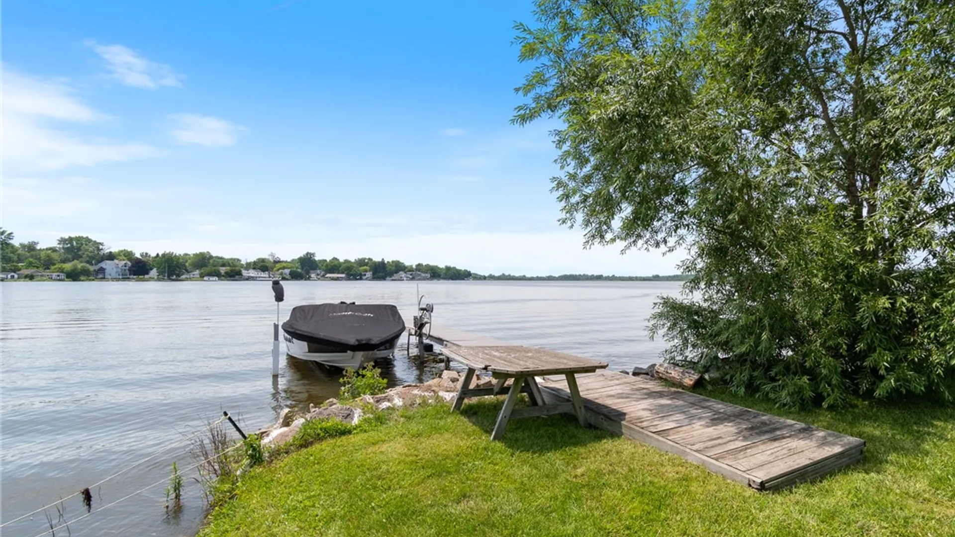 Property at 2751 Edgemere Drive, Greece, NY 14612 15
