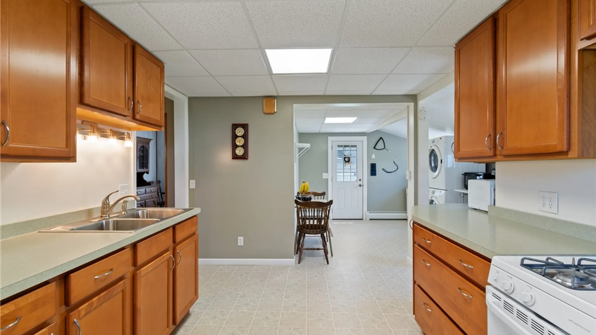 Property at 2751 Edgemere Drive, Greece, NY 14612 22