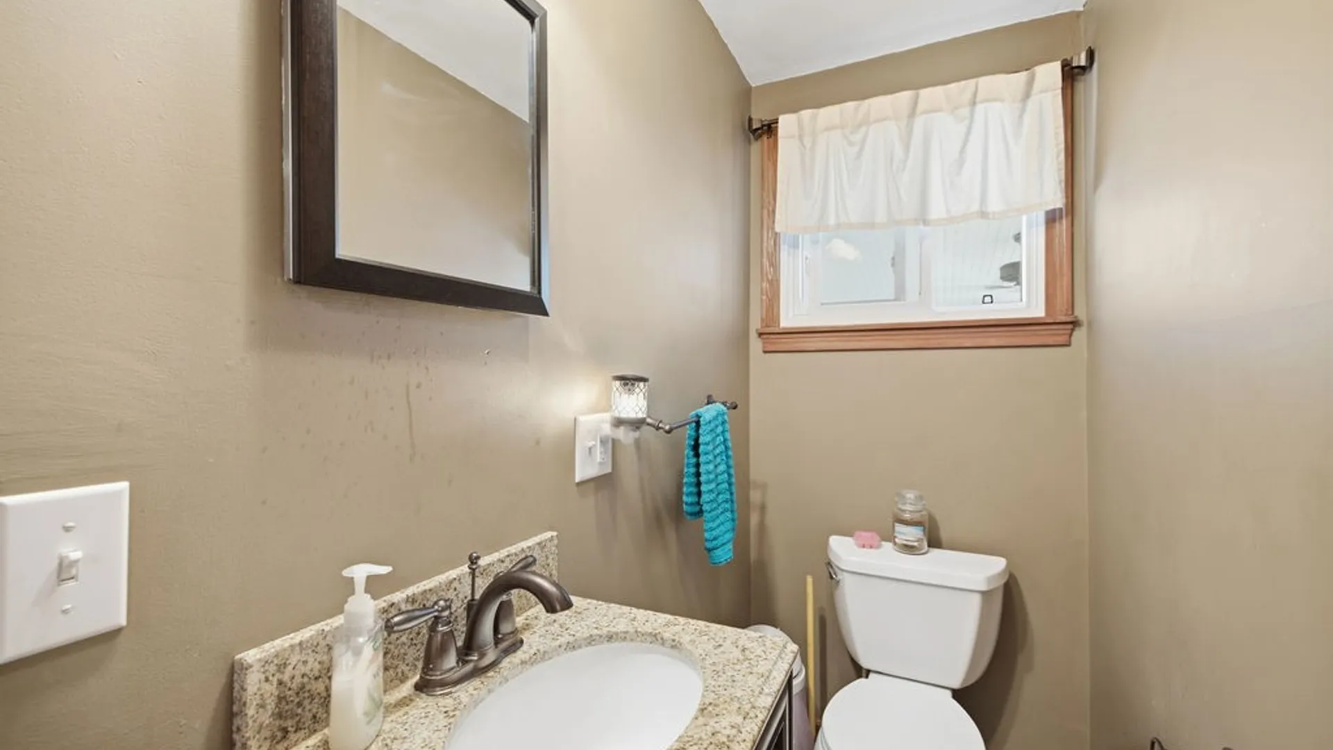 Property at 16 Patricia Drive, Tonawanda, NY 14150 11