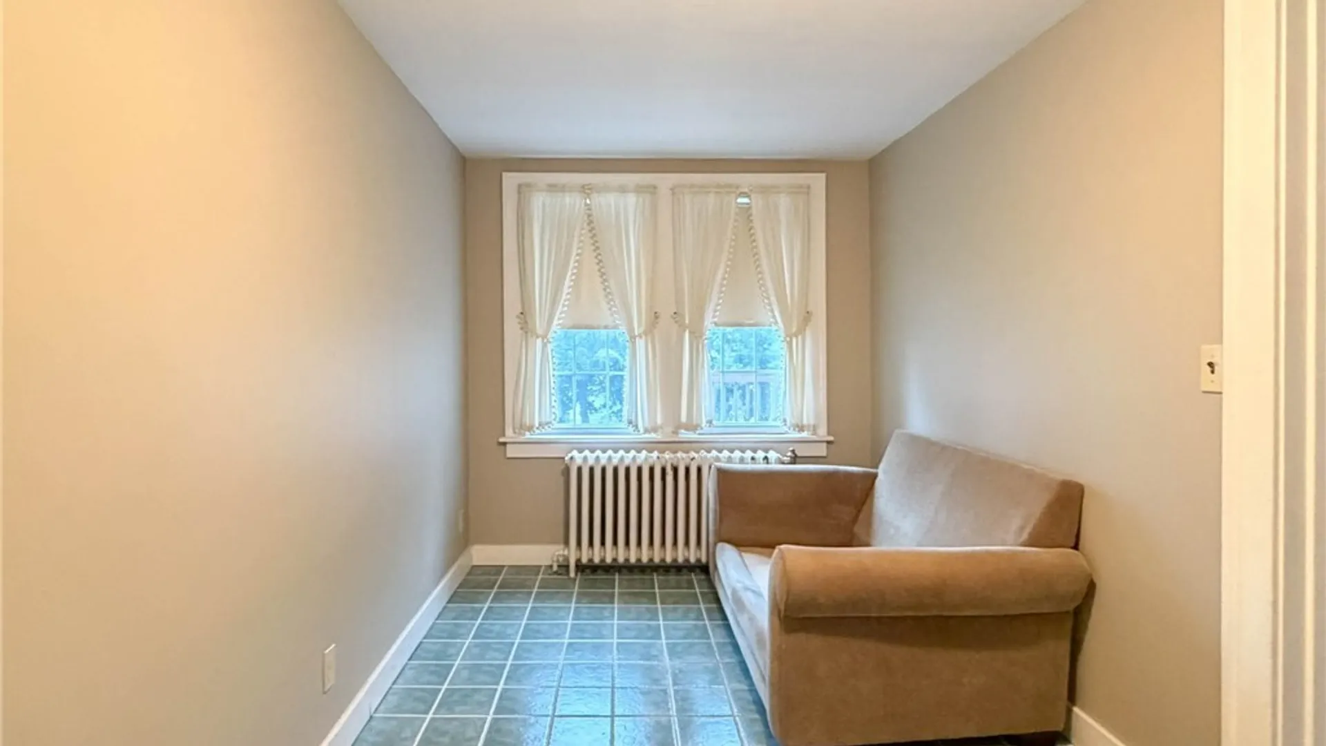 Property at 25 Bonnie Brae, Utica, NY 13501 12