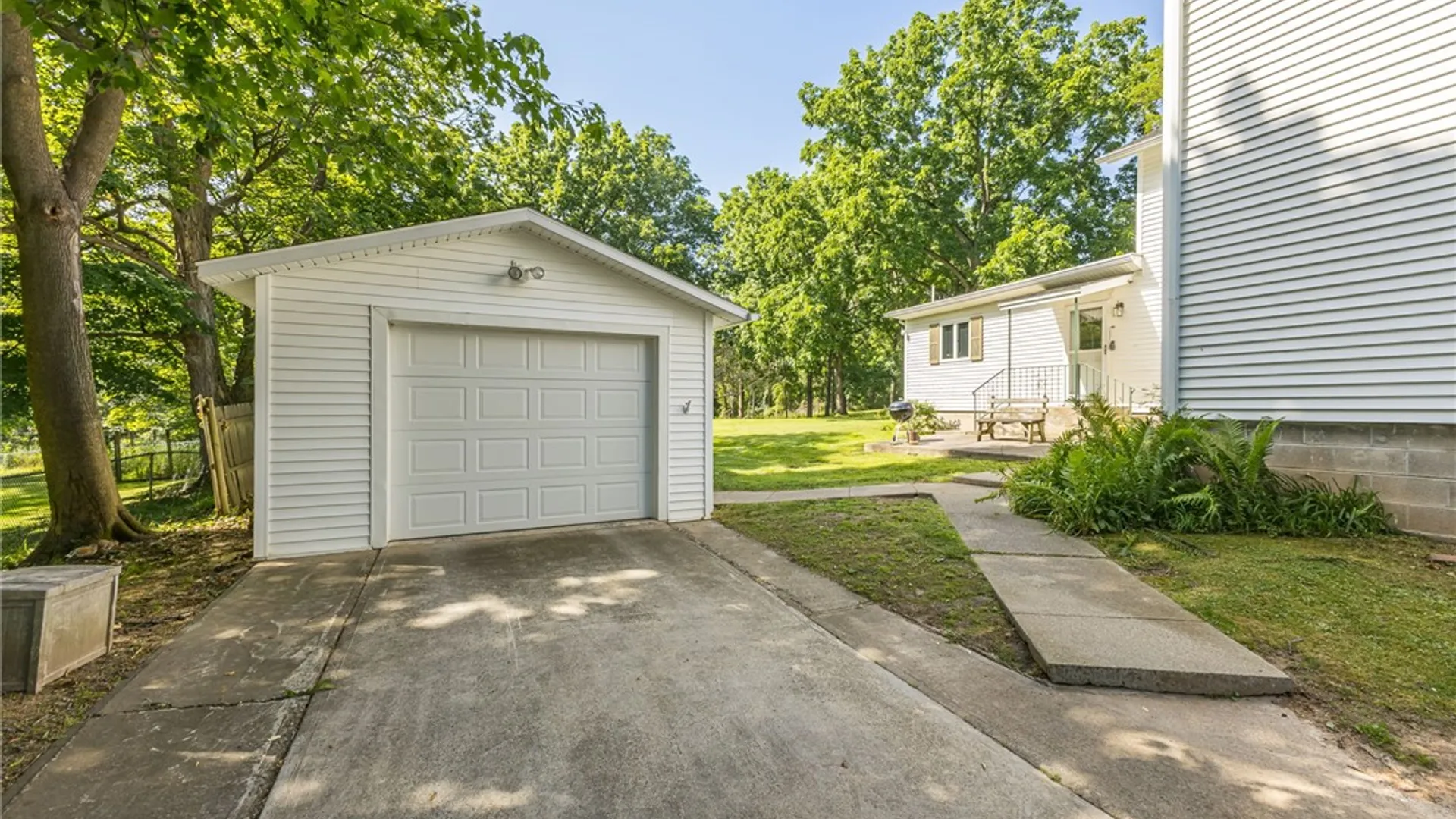 Property at 49 Jay St, Geneva City, NY 14456 25