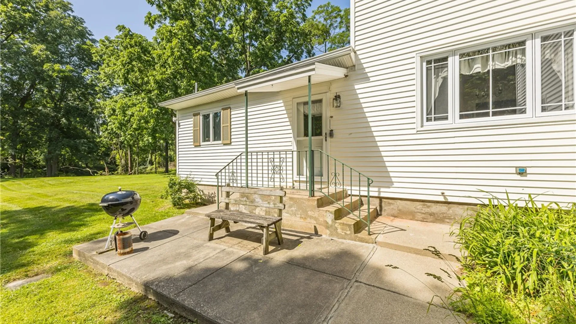 Property at 49 Jay St, Geneva City, NY 14456 29