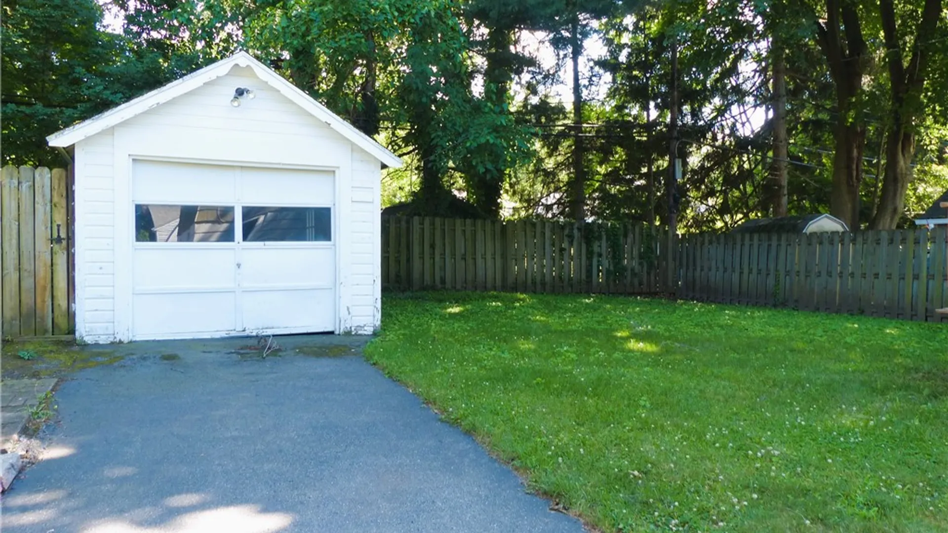 Property at 53 Coolidge Road, Irondequoit, NY 14622 20