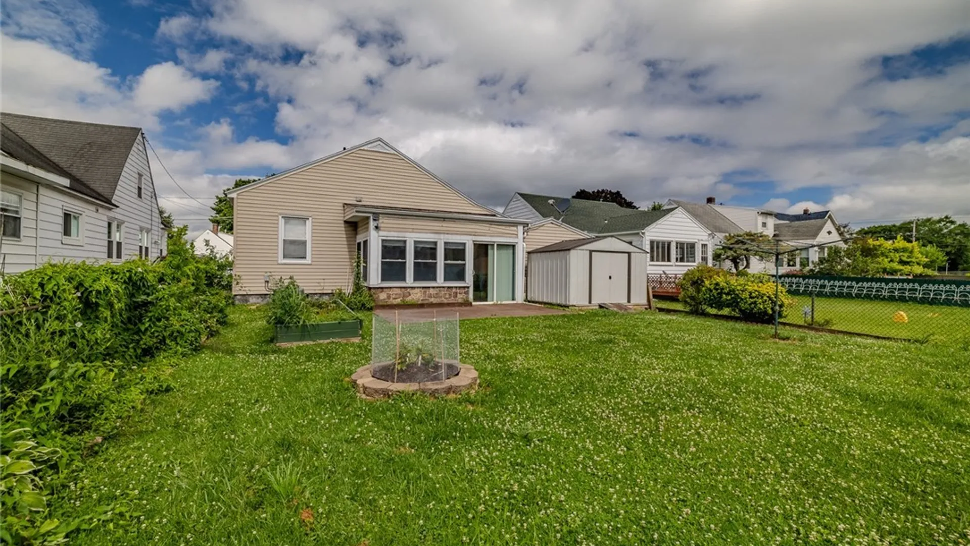 Property at 107 Brookland Drive, Salina, NY 13208 28