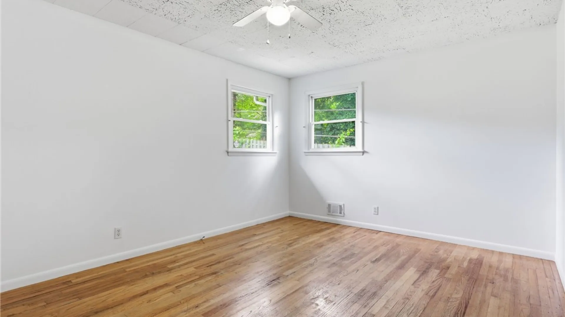 Property at 703-705 Holt Road, Webster, NY 14580 23