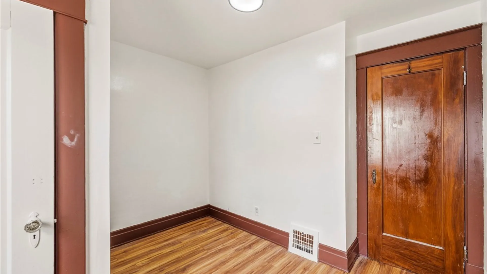 Property at 220 Davidson Avenue, Buffalo, NY 14215 16