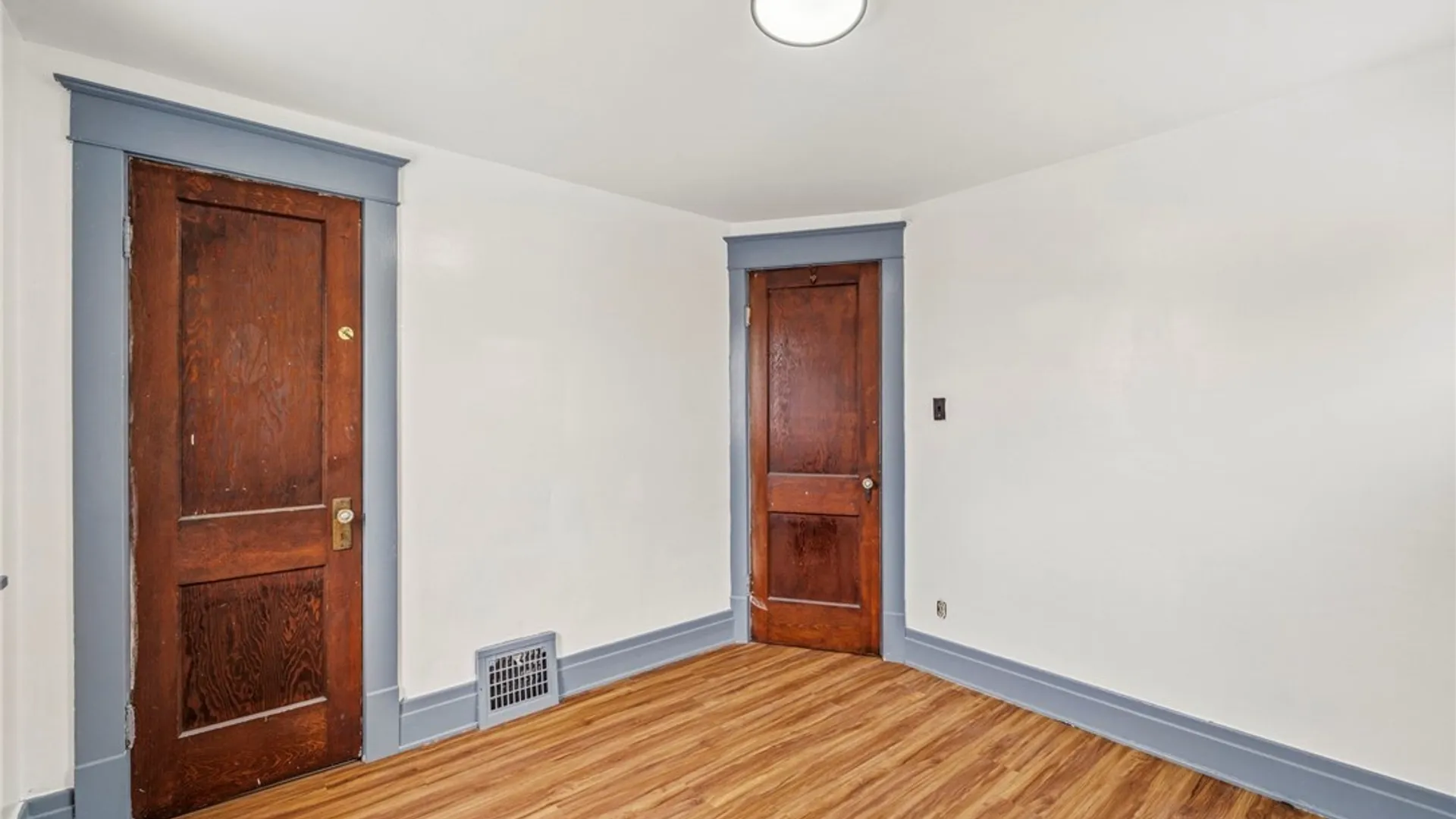 Property at 220 Davidson Avenue, Buffalo, NY 14215 32