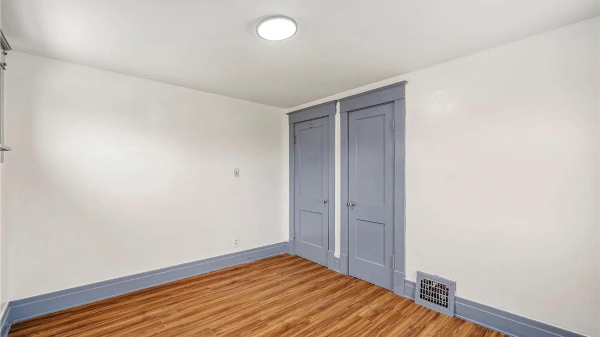 Property at 220 Davidson Avenue, Buffalo, NY 14215 34