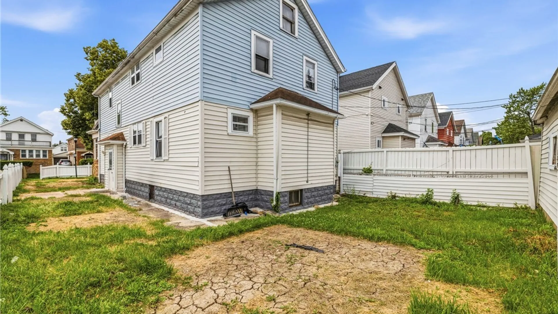 Property at 220 Davidson Avenue, Buffalo, NY 14215 42