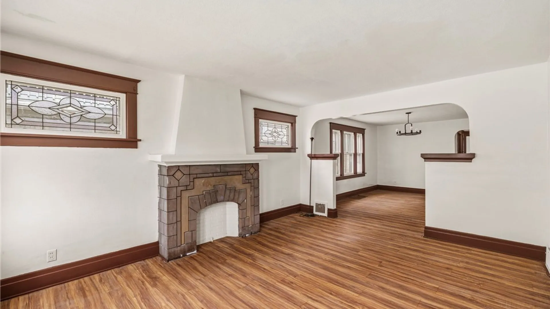 Property at 220 Davidson Avenue, Buffalo, NY 14215 7