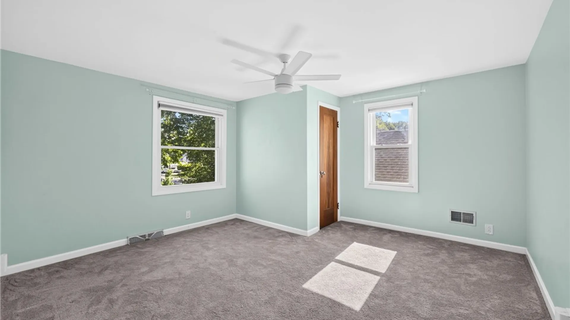Property at 220 Barry Road, Irondequoit, NY 14617 26