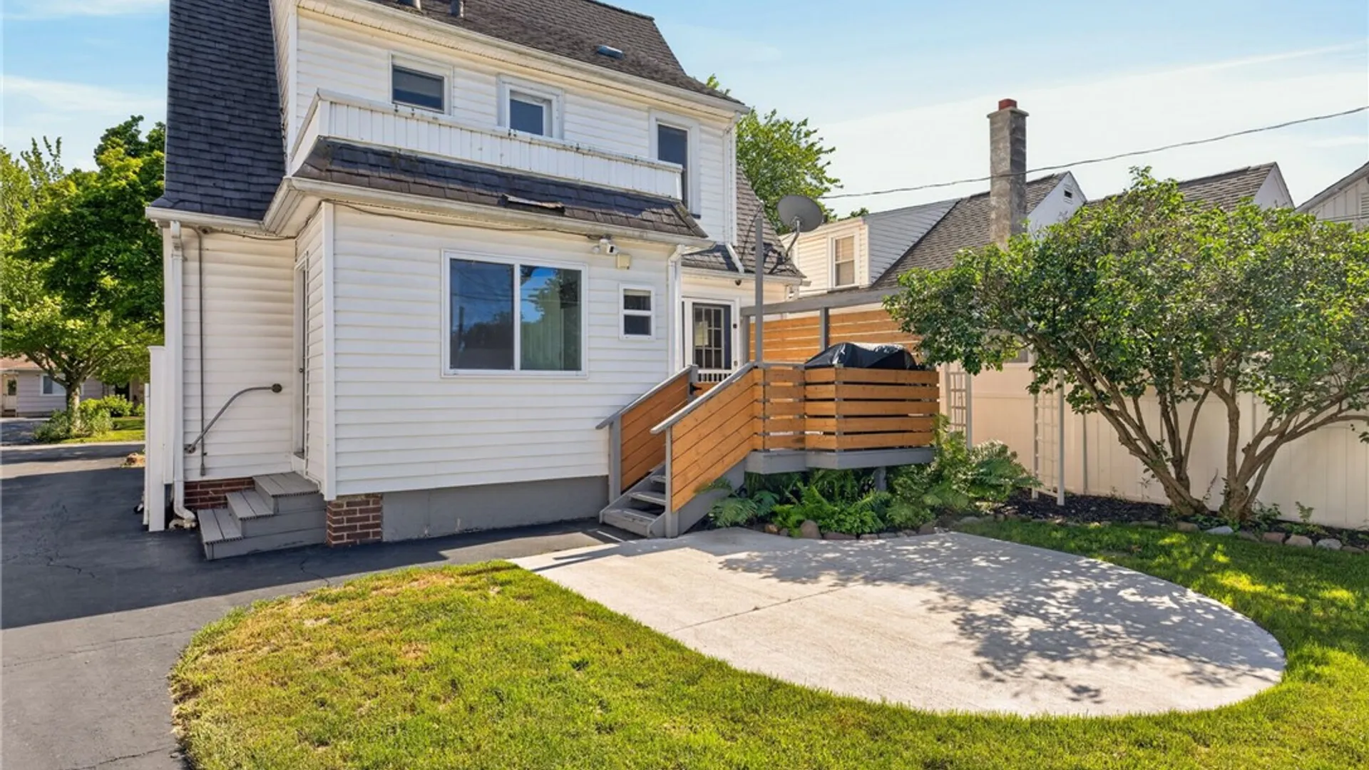 Property at 220 Barry Road, Irondequoit, NY 14617 33