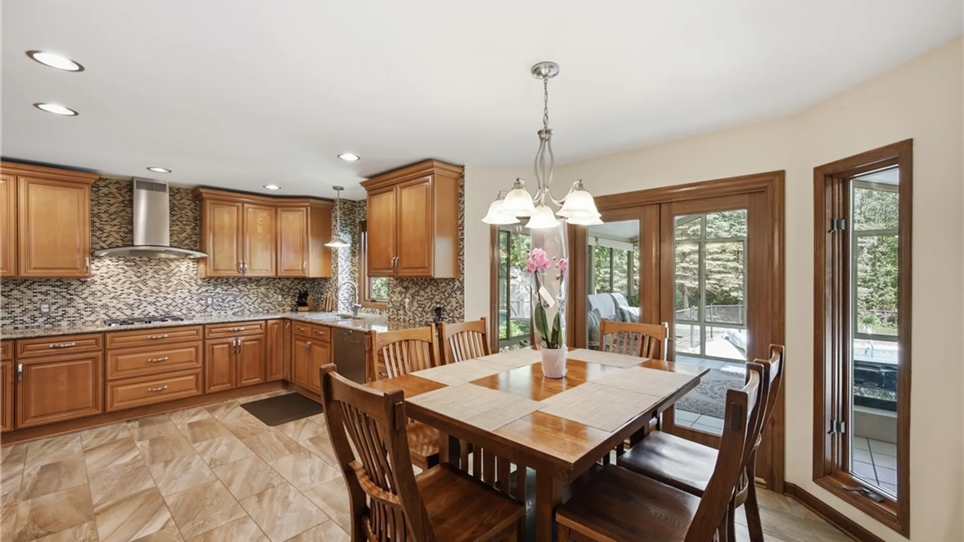 Property at 52 Quail Run Lane, Lancaster, NY 14086 13