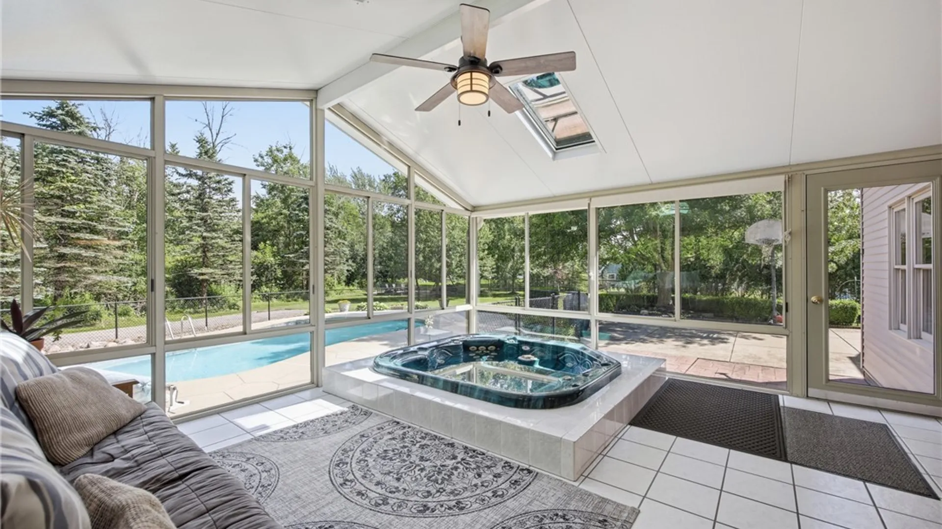 Property at 52 Quail Run Lane, Lancaster, NY 14086 14
