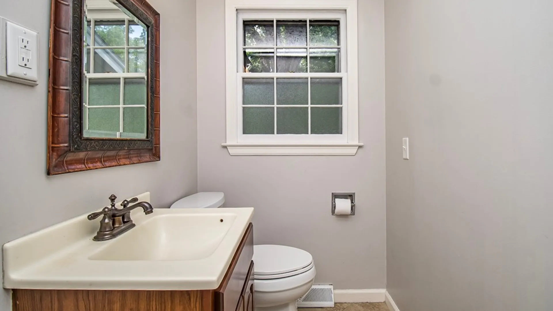 Property at 4877 Edgeworth Drive, Manlius, NY 13104 16