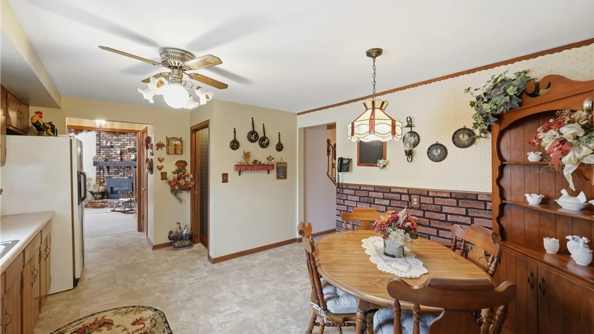 Property at 125 Brookside Terrace, Tonawanda, NY 14150 10