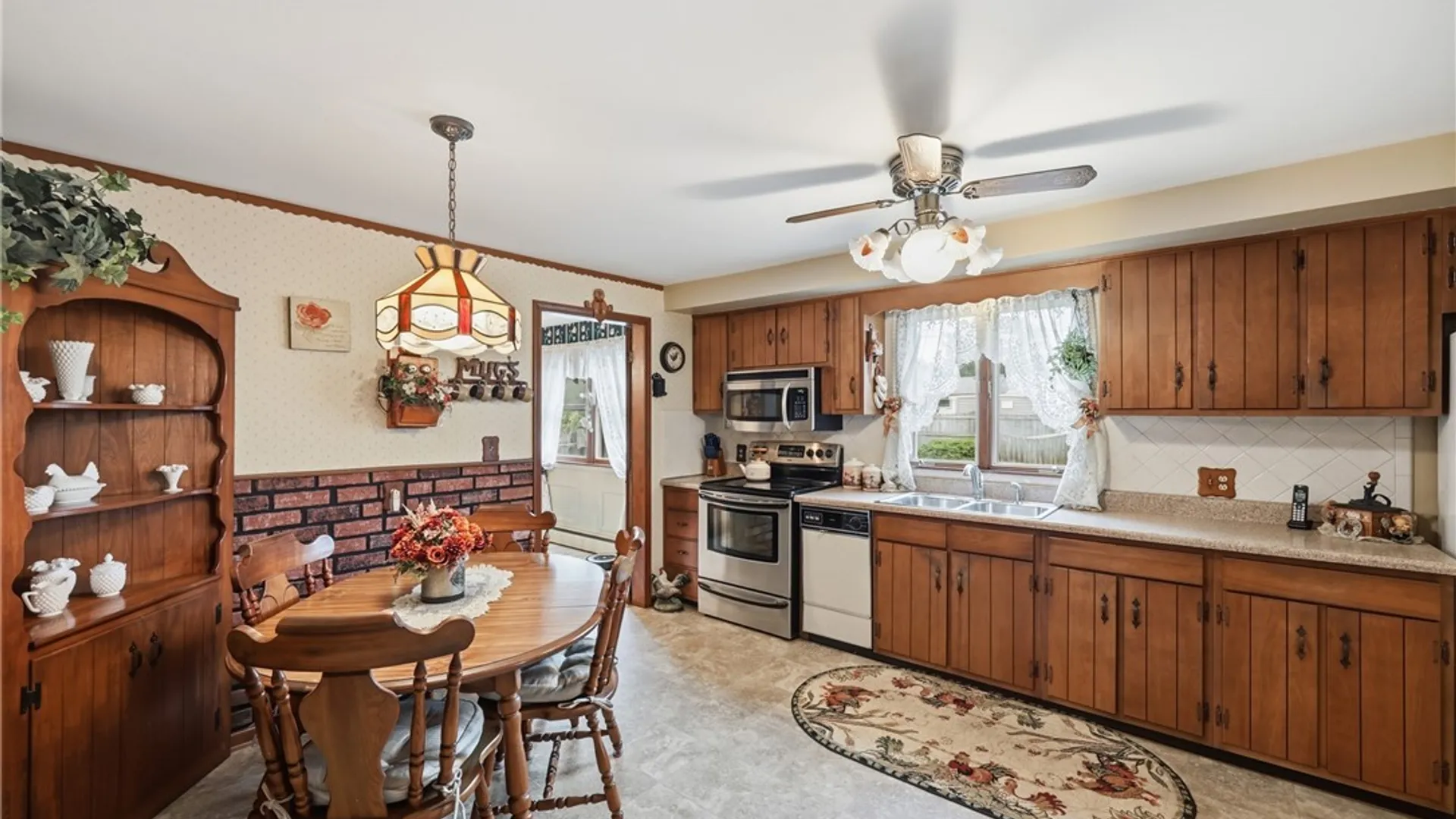 Property at 125 Brookside Terrace, Tonawanda, NY 14150 12