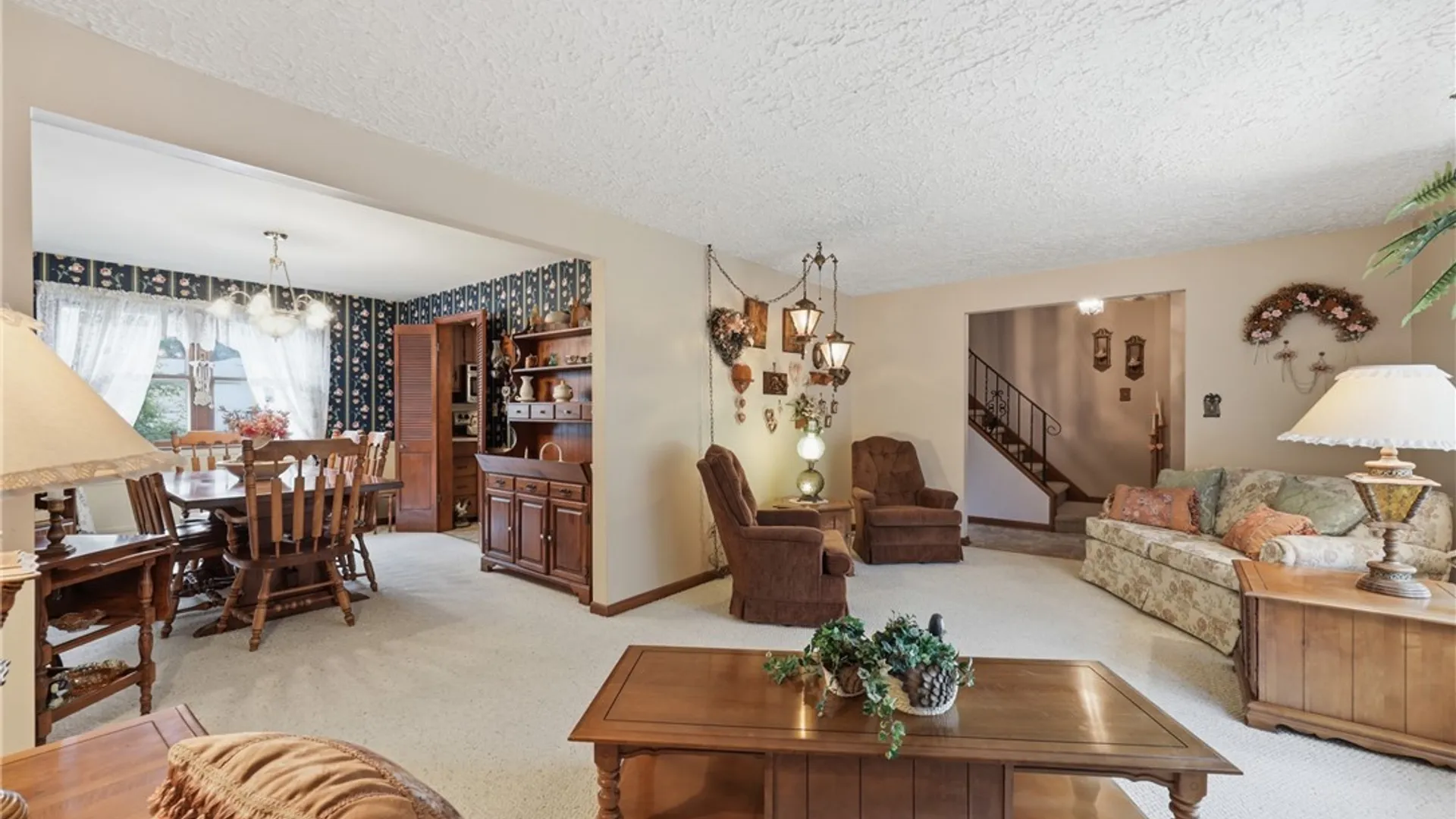 Property at 125 Brookside Terrace, Tonawanda, NY 14150 6