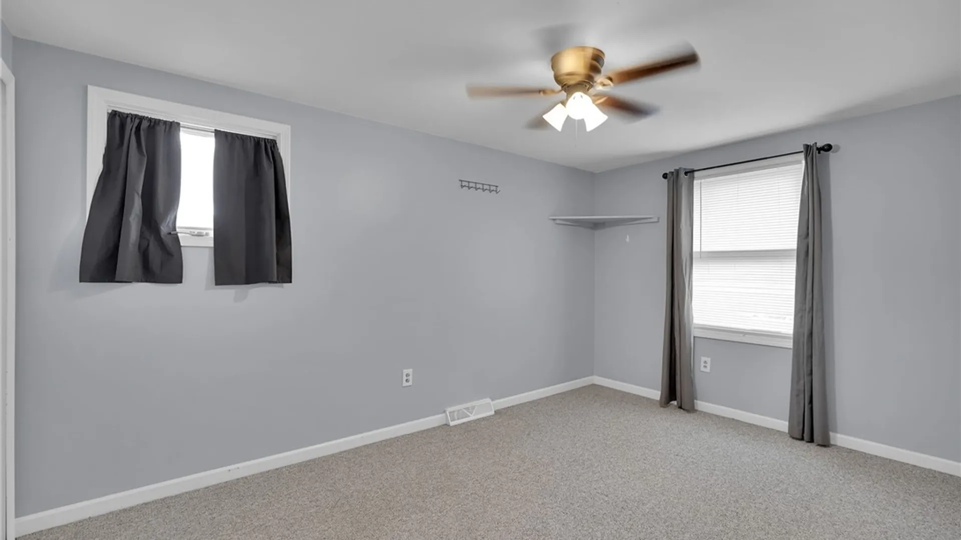 Property at 590 Potters Road, West Seneca, NY 14224 31