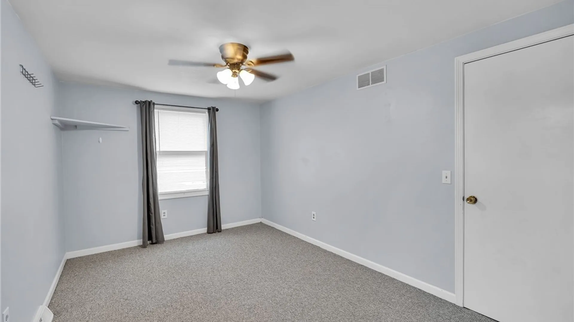 Property at 590 Potters Road, West Seneca, NY 14224 32