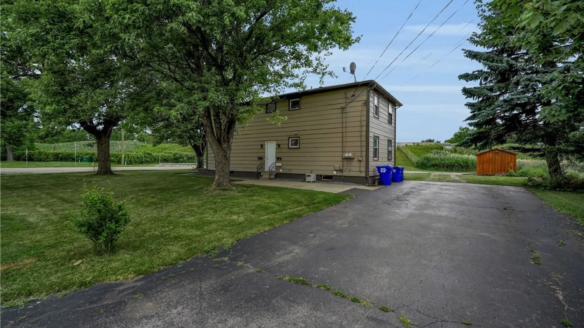 Property at 590 Potters Road, West Seneca, NY 14224 46