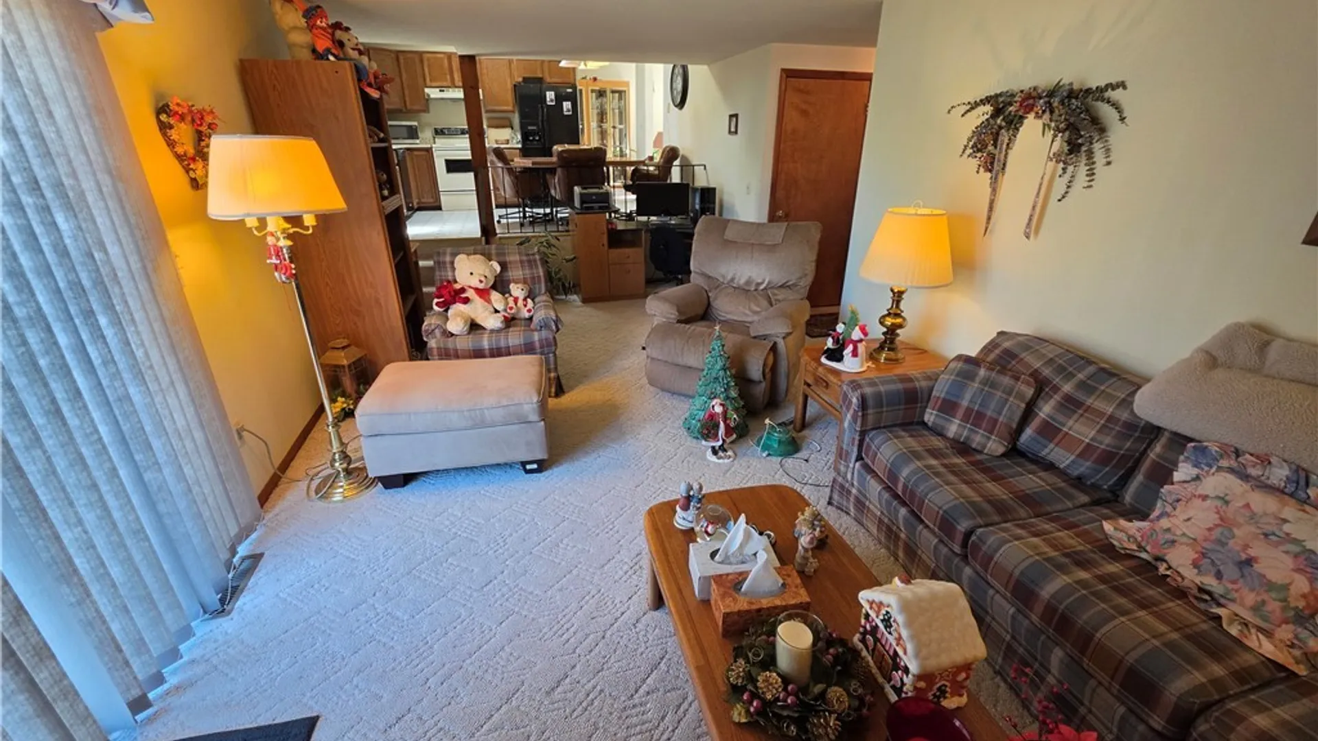 Property at 7698 Dominion Parkway, Clay, NY 13090 18