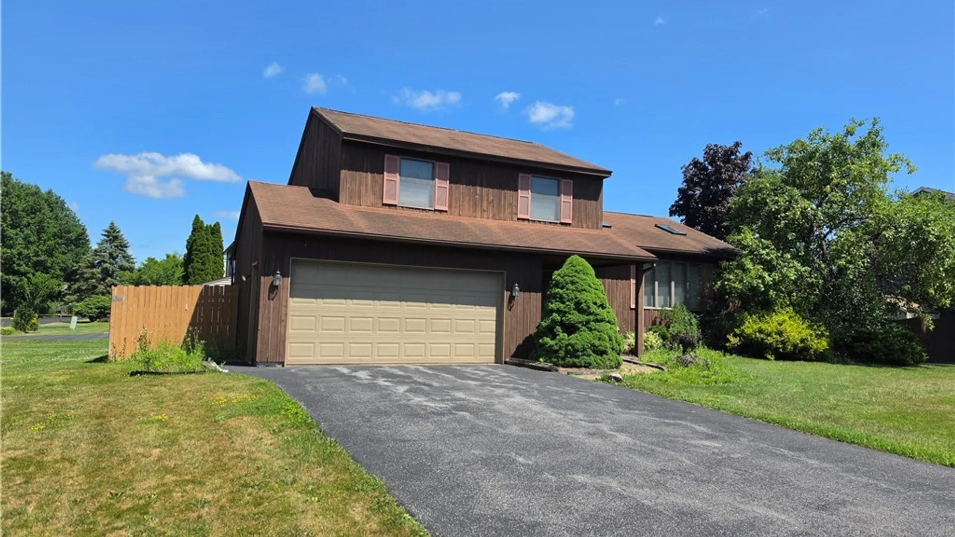Property at 7698 Dominion Parkway, Clay, NY 13090 40