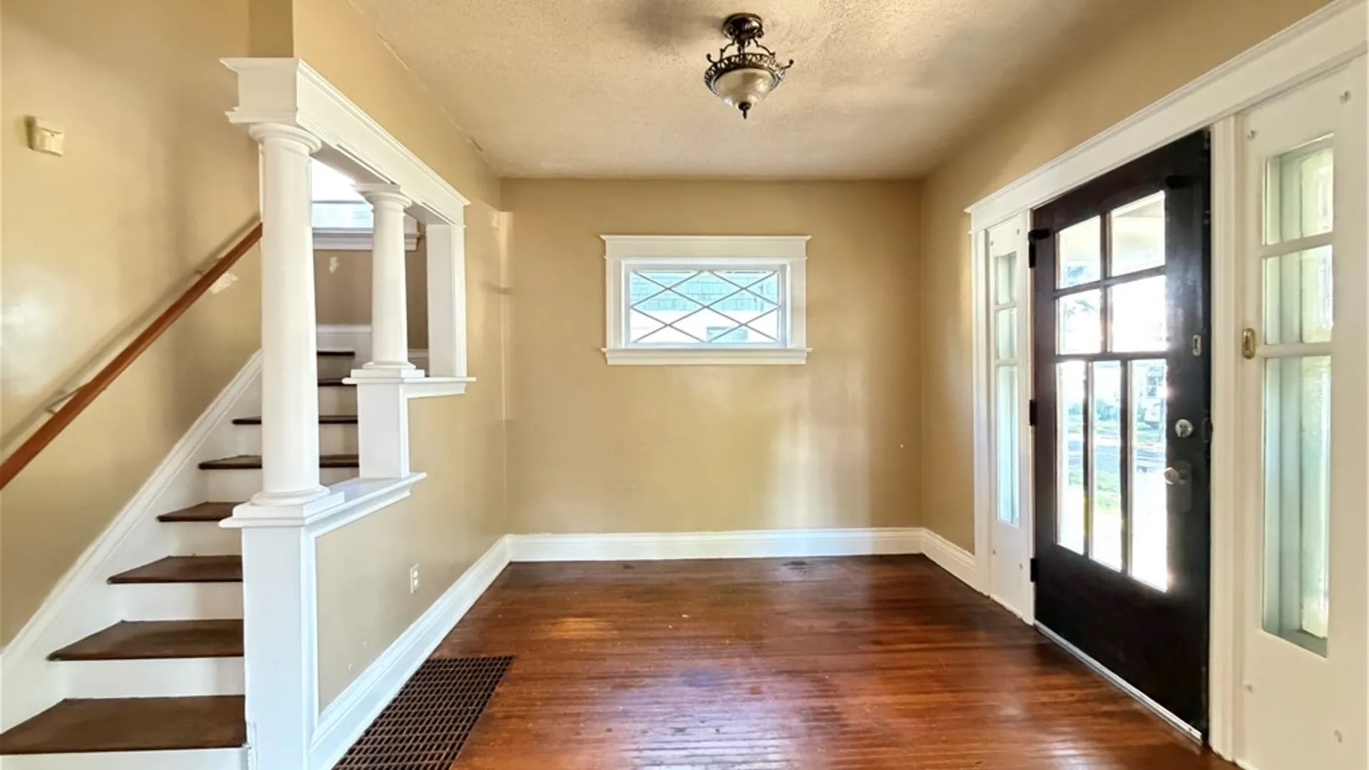 Property at 220 Electric Avenue, Rochester, NY 14613 6