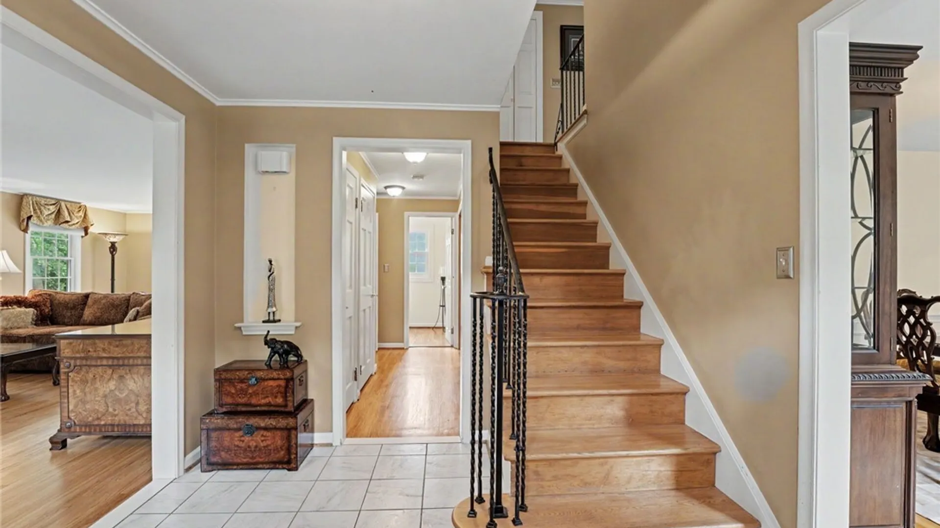 Property at 70 Briarhill Road, Amherst, NY 14221 17