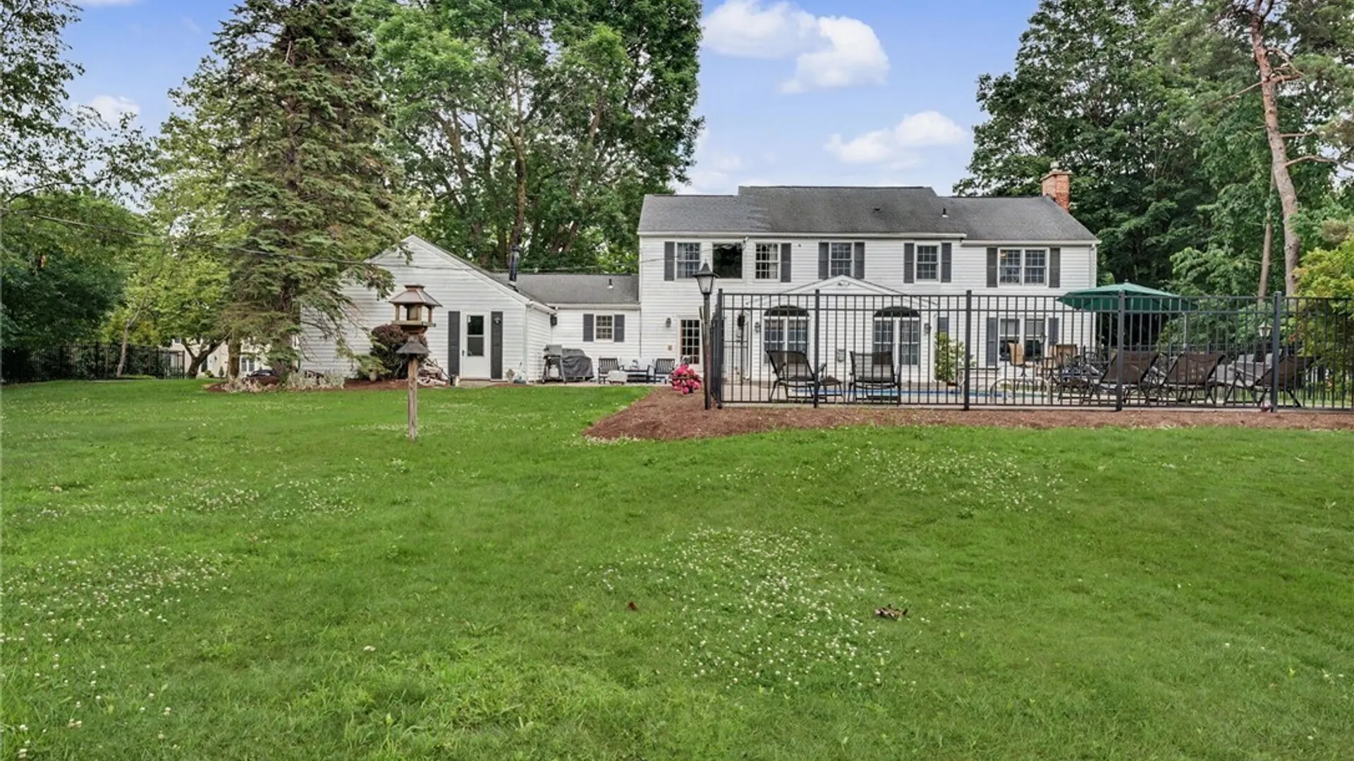 Property at 70 Briarhill Road, Amherst, NY 14221 39