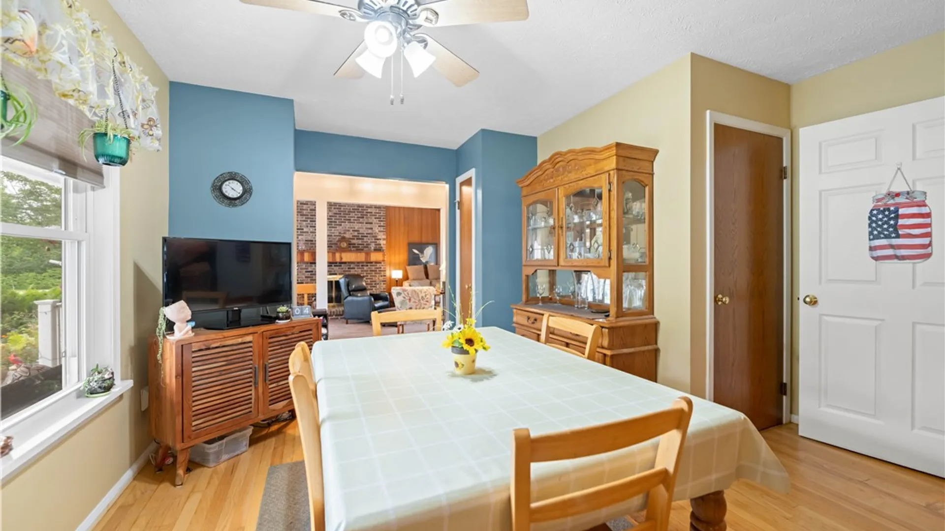 Property at 1296 Lakeville Lane, Webster, NY 14580 7