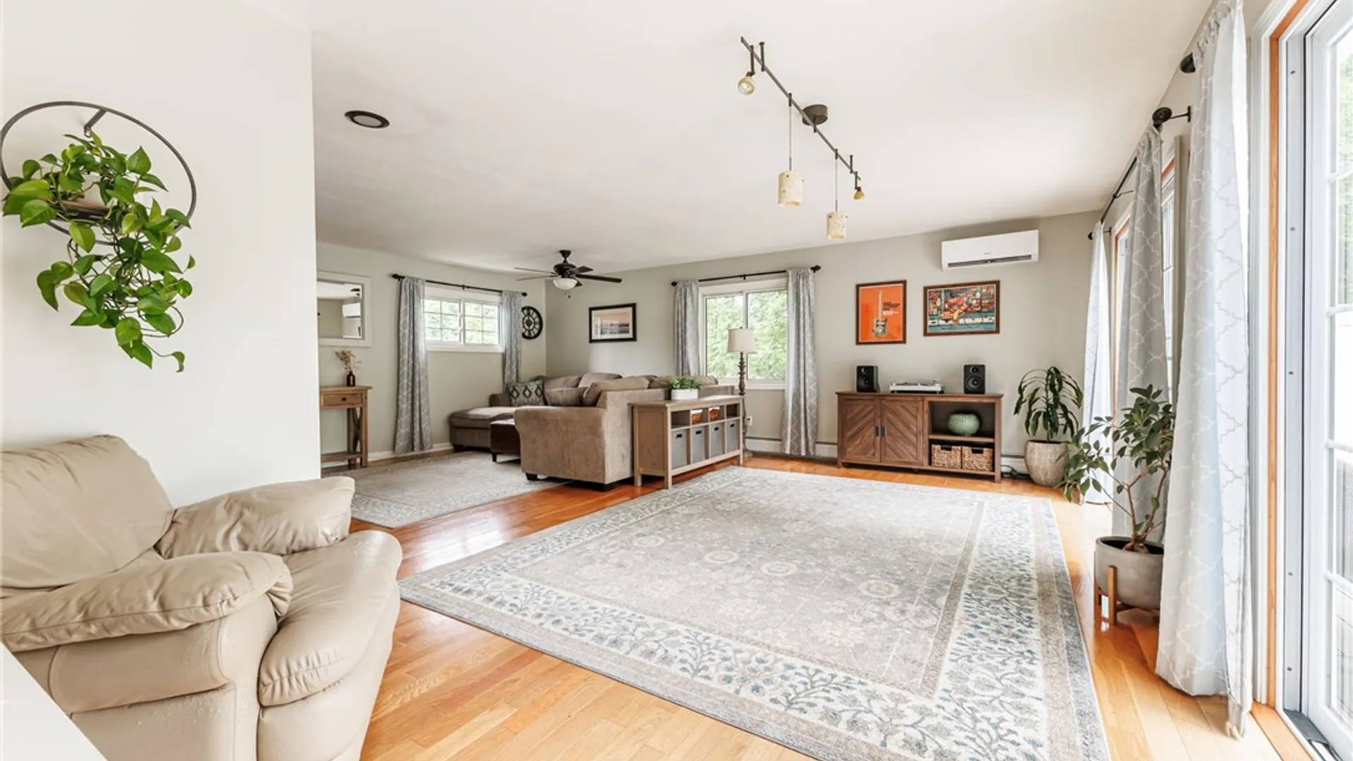 Property at 969 Klem Road, Webster, NY 14580 16