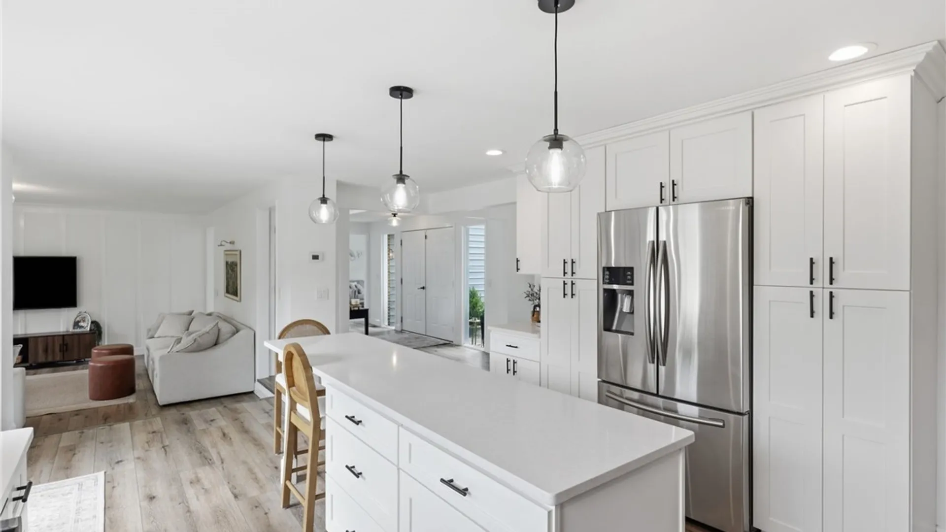 Property at 17 Lawton Drive, Pittsford, NY 14534 10